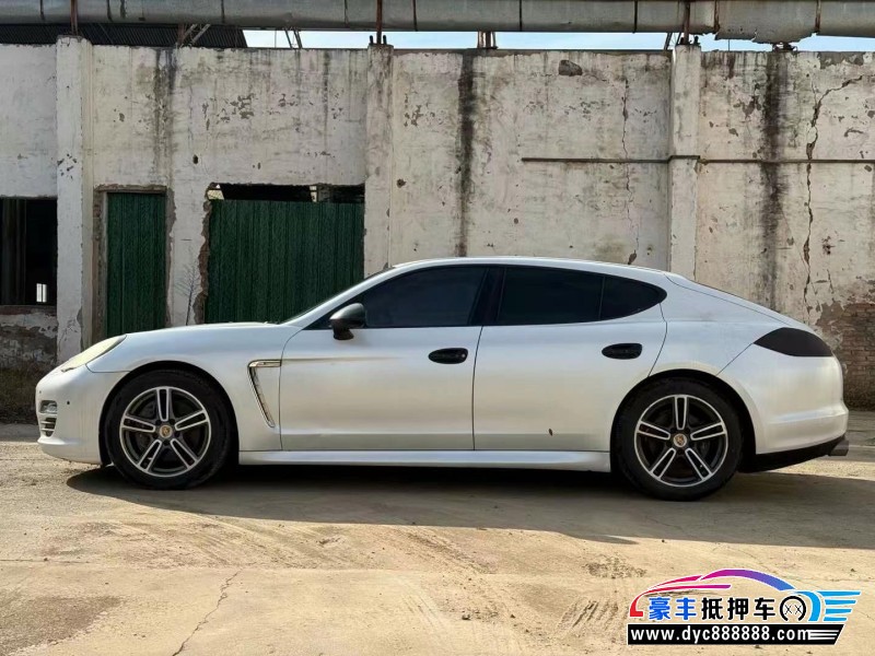 12年保时捷帕纳梅拉轿车抵押车出售