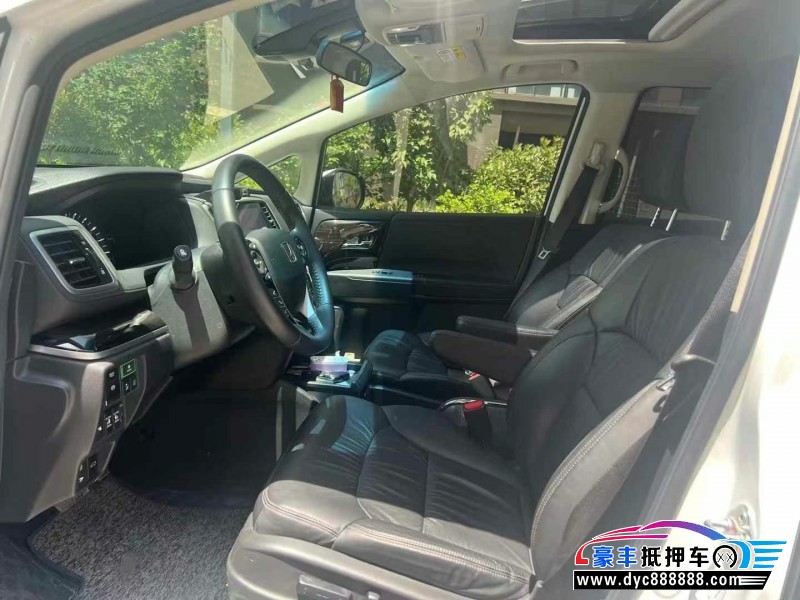 21年本田奥德赛轿车抵押车出售