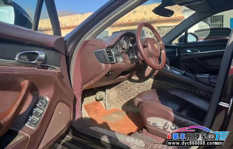 13年保时捷帕纳梅拉轿车抵押车出售