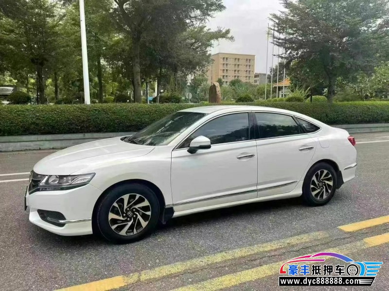 18年本田思铂睿轿车抵押车出售