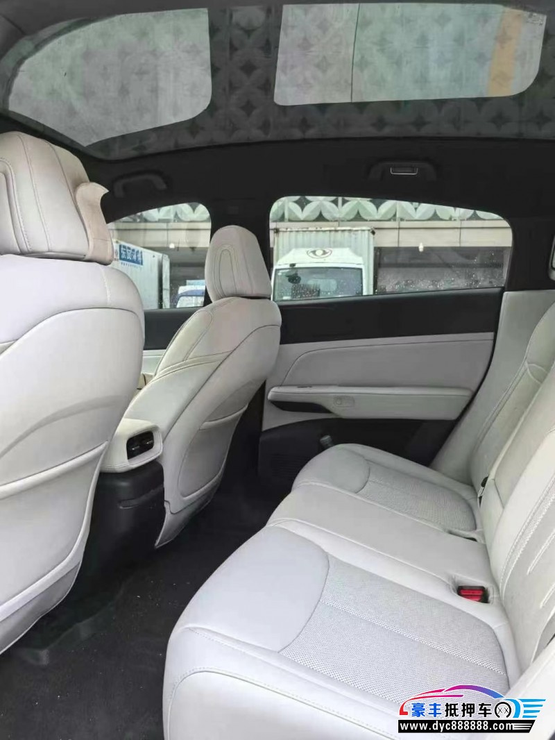 23年小鹏汽车G6轿车抵押车出售