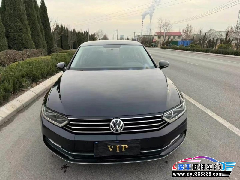 17年大众迈腾轿车抵押车出售