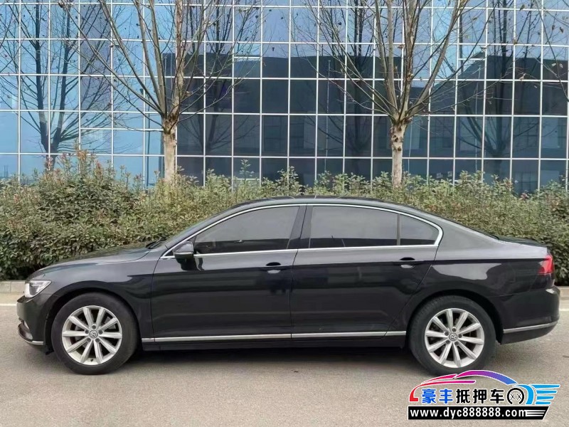 18年大众迈腾轿车抵押车出售