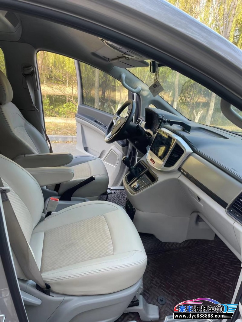 20年江淮瑞风轿车抵押车出售