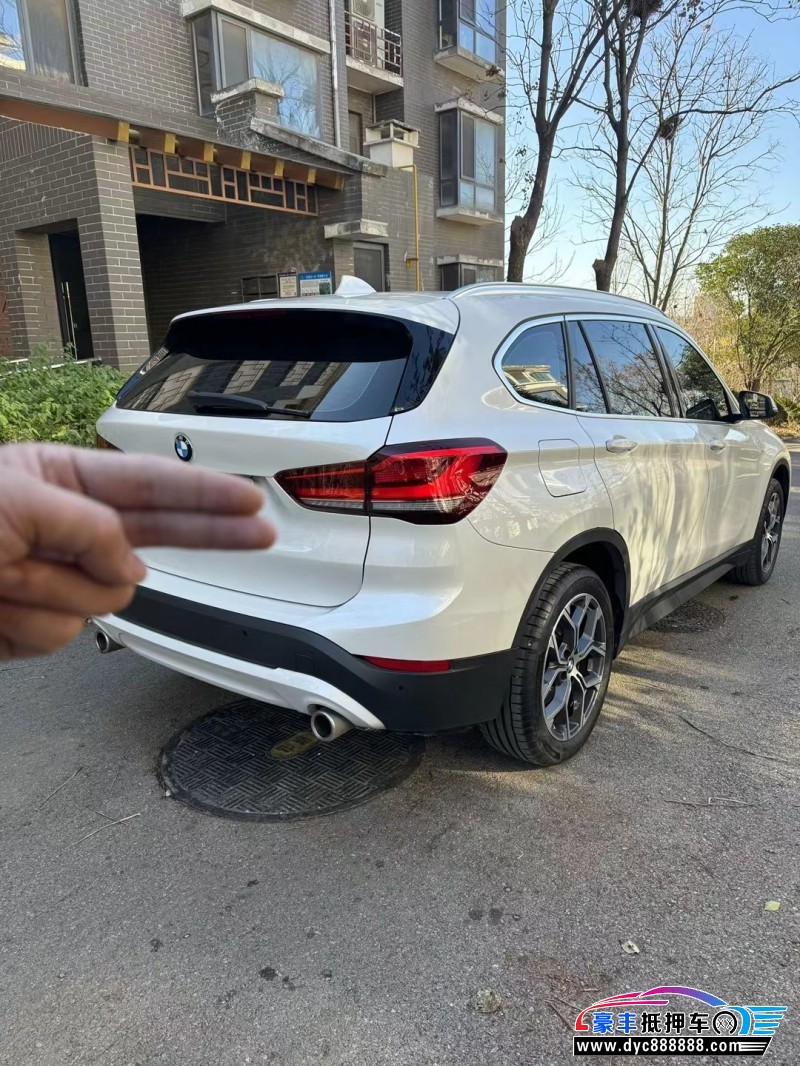 22年宝马X1轿车抵押车出售