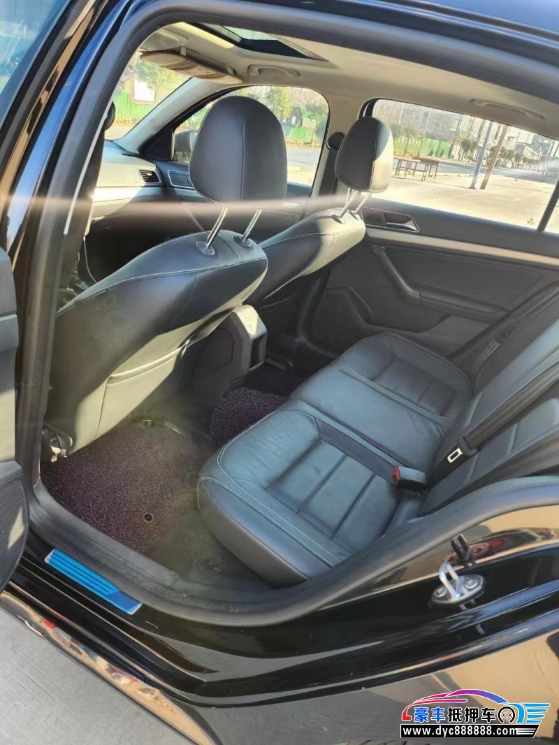 16年大众朗逸轿车抵押车出售