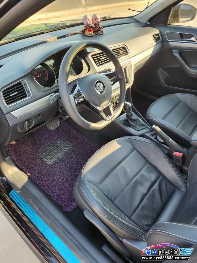 16年大众朗逸轿车抵押车出售