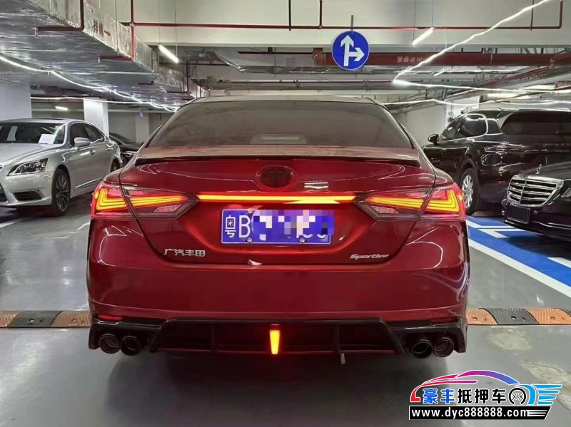 20年丰田凯美瑞轿车抵押车出售