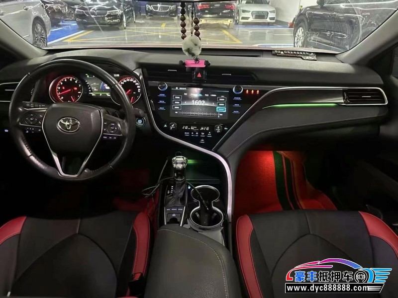 20年丰田凯美瑞轿车抵押车出售