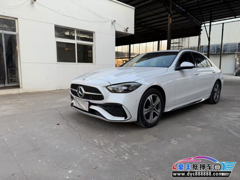 22年奔驰C轿车抵押车出售