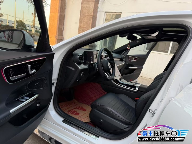 22年奔驰C轿车抵押车出售