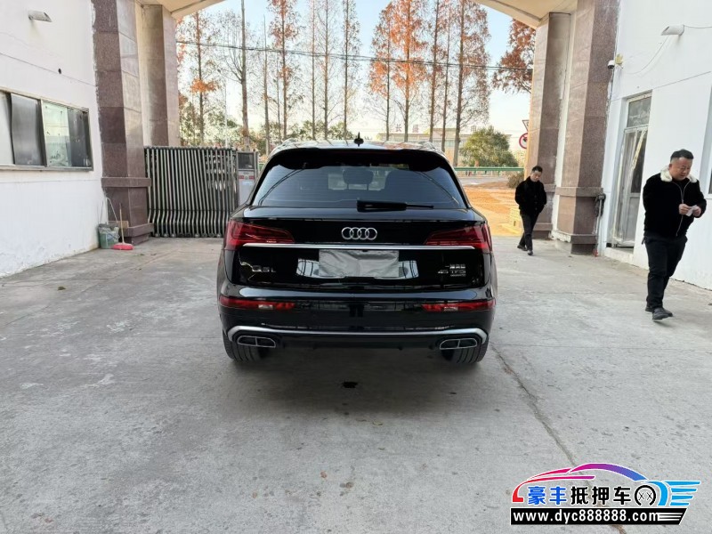 22年奥迪Q5SUV抵押车出售