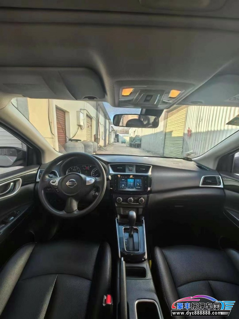 21年日产轩逸轿车抵押车出售