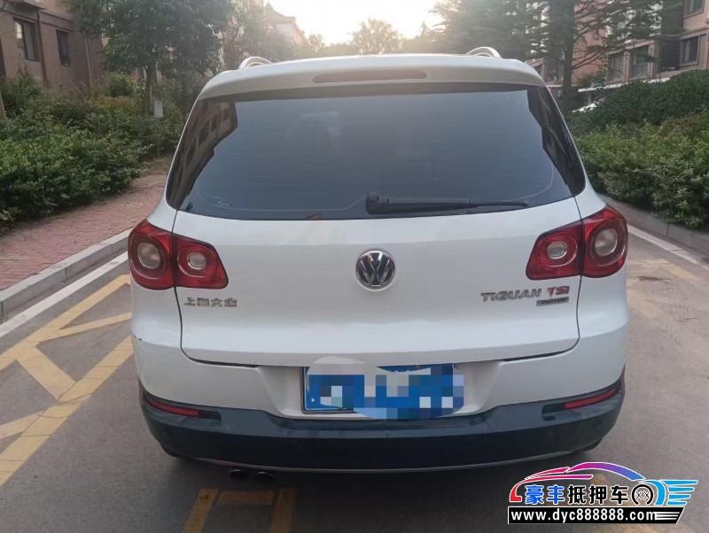 13年大众途观轿车抵押车出售