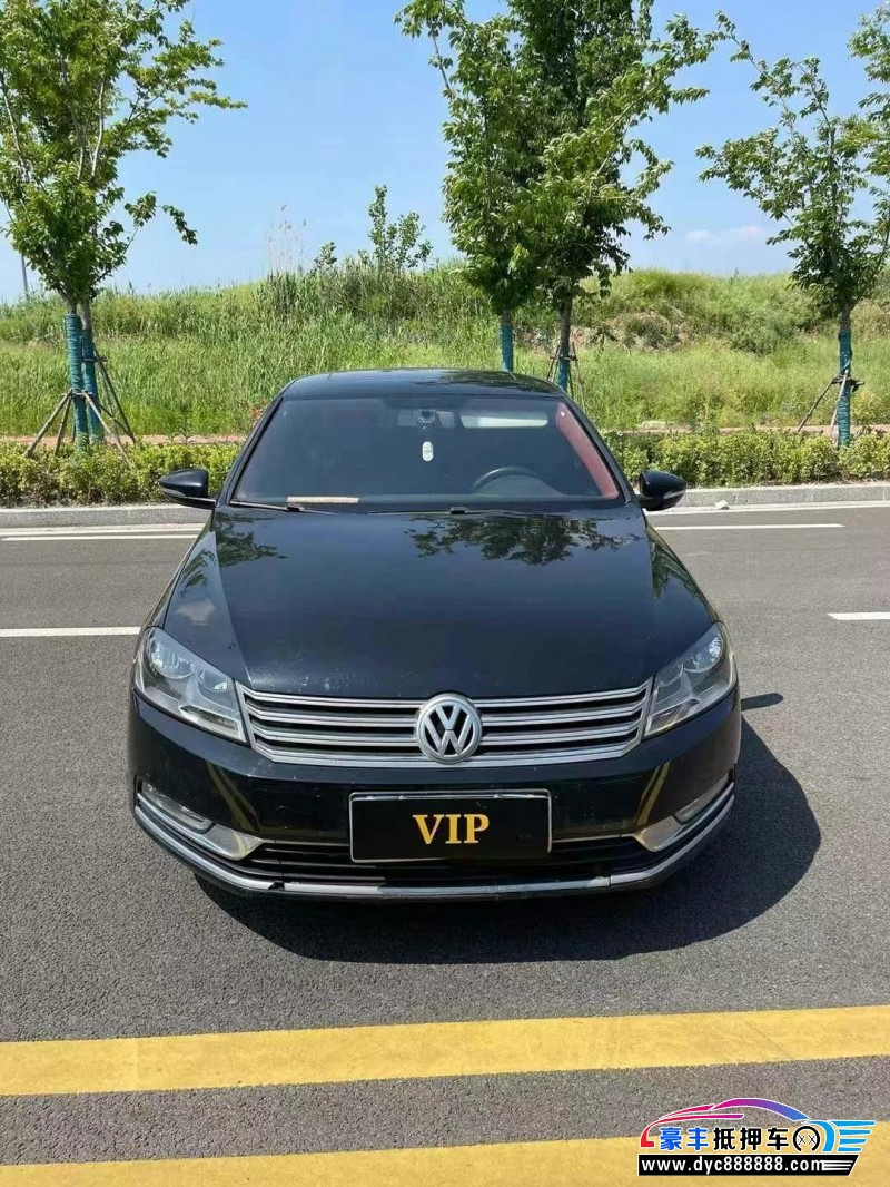 16年大众迈腾轿车抵押车出售