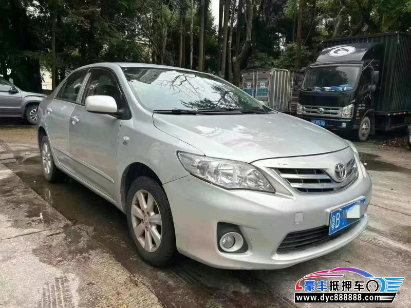 12年丰田卡罗拉轿车抵押车出售