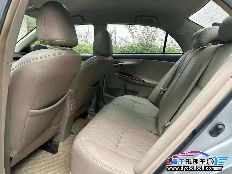 12年丰田卡罗拉轿车抵押车出售