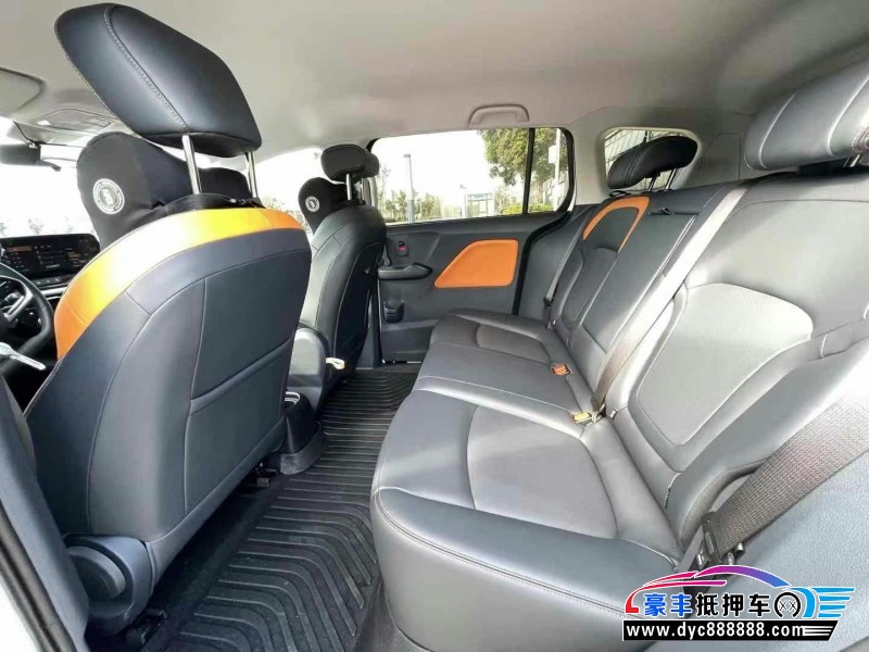 24年奔腾奔腾NAT轿车抵押车出售