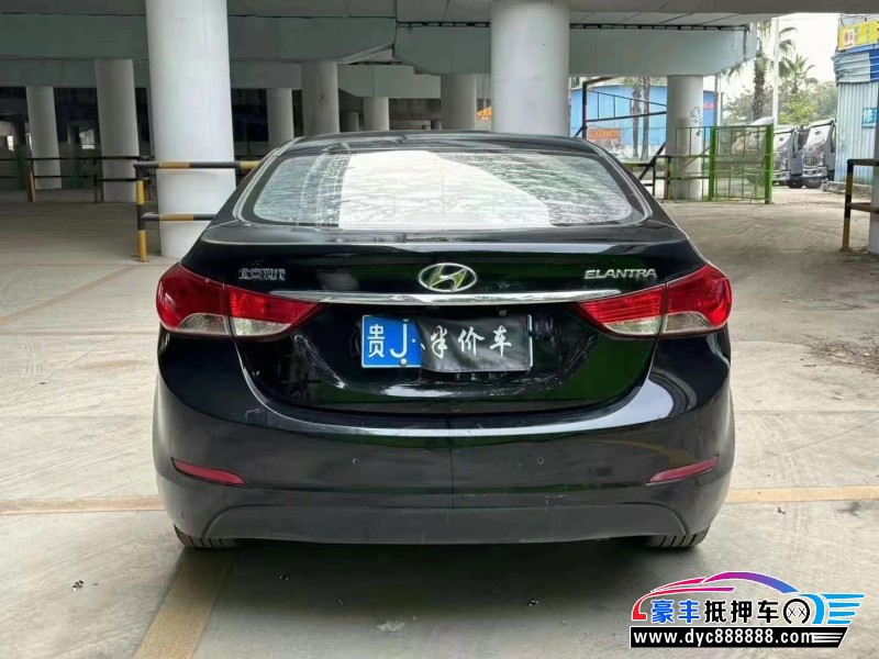 14年现代领动轿车抵押车出售