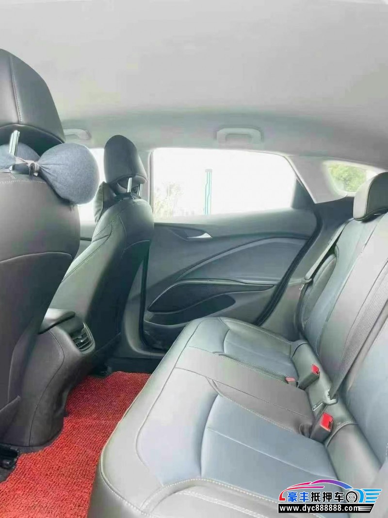 24年别克微蓝轿车抵押车出售