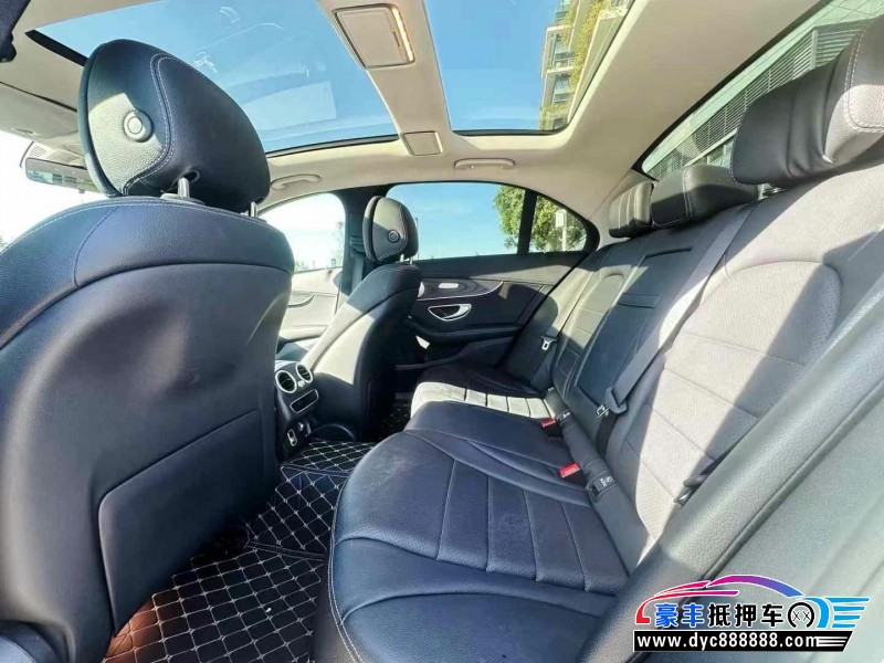 21年奔驰C轿车抵押车出售