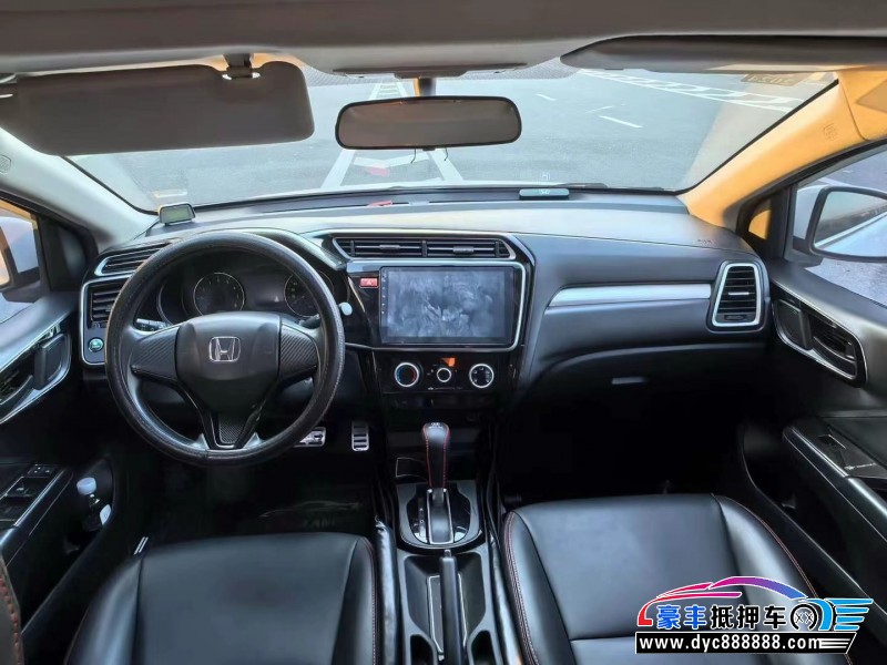 16年本田竞瑞轿车抵押车出售