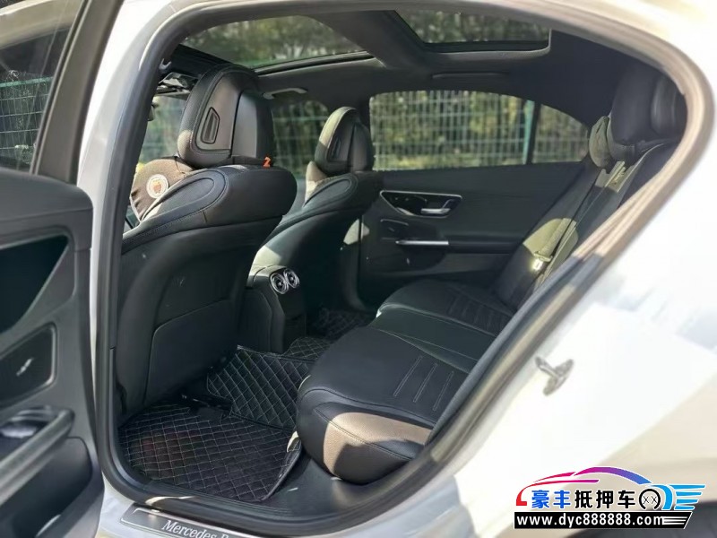 21年奔驰C轿车抵押车出售