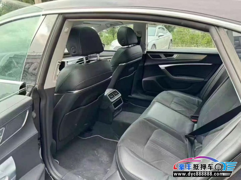 23年奥迪A6轿车抵押车出售