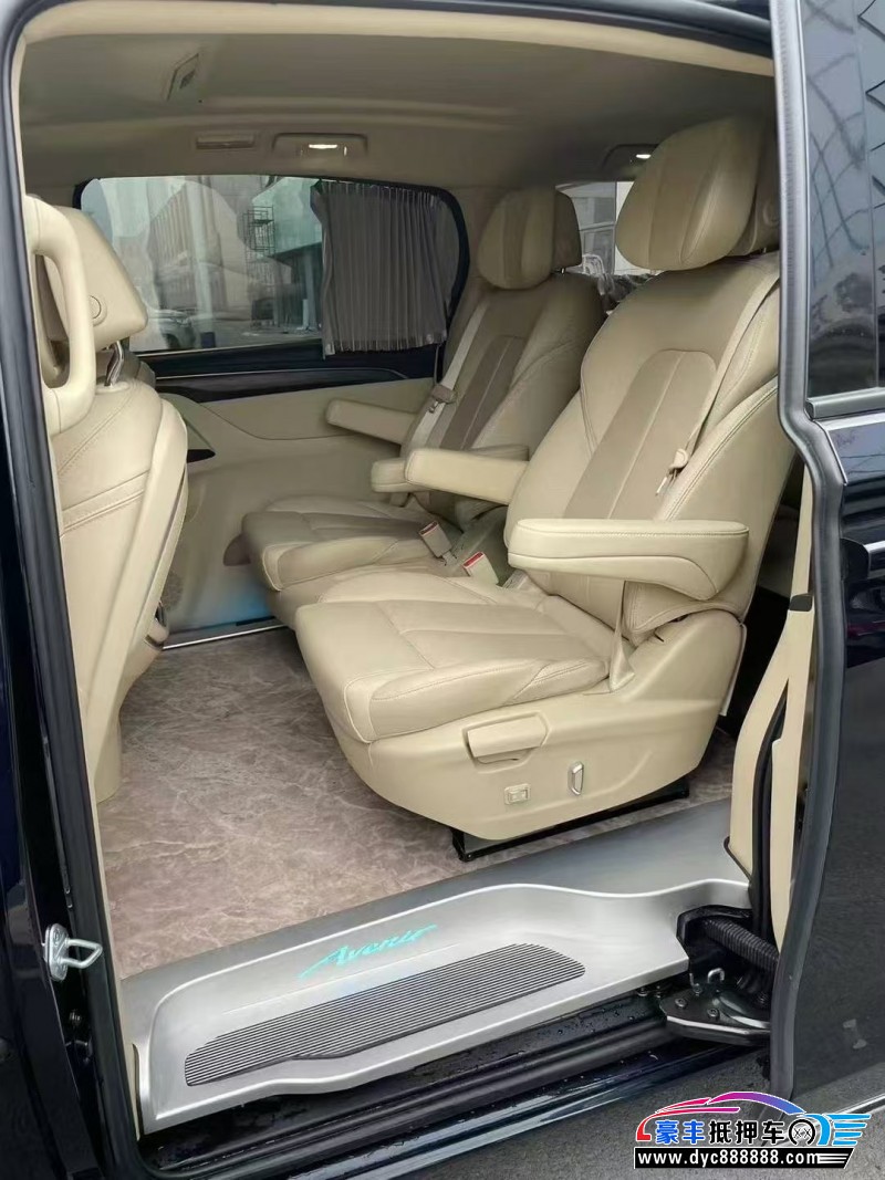 23年别克GL8轿车抵押车出售