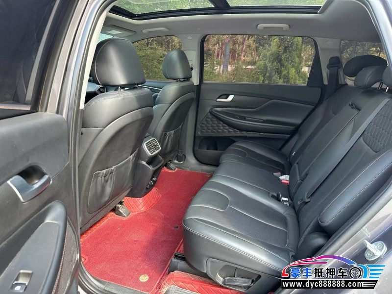 21年现代新胜达轿车抵押车出售