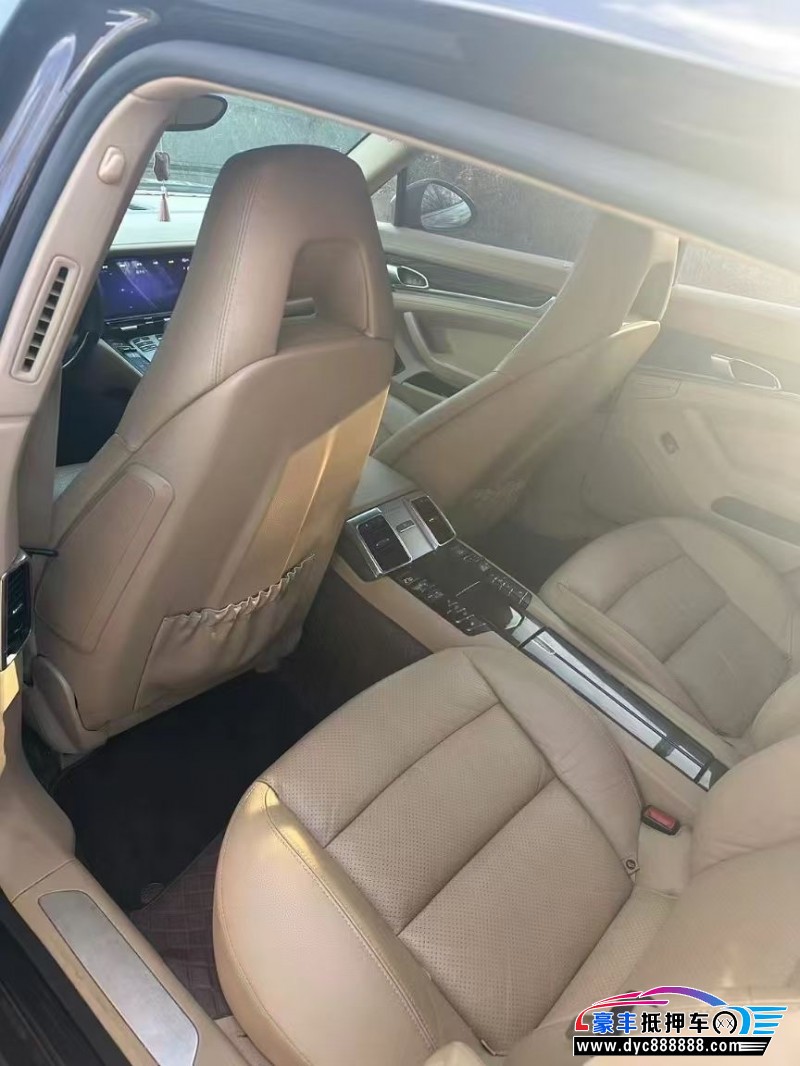 14年保时捷帕纳梅拉轿车抵押车出售