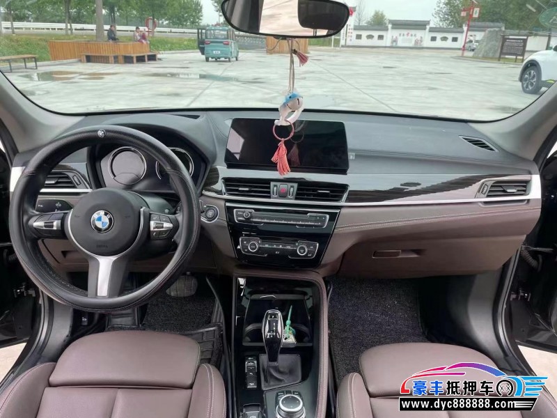 20年宝马X1轿车抵押车出售