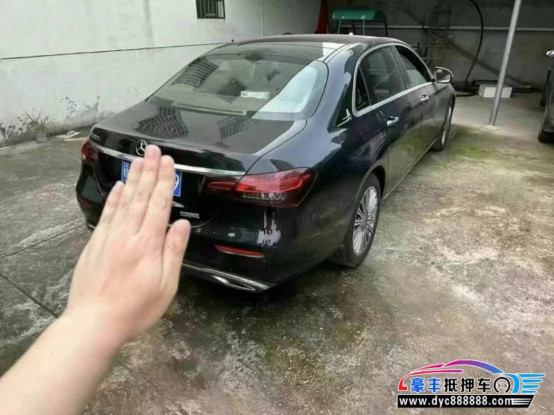 20年奔驰E轿车抵押车出售