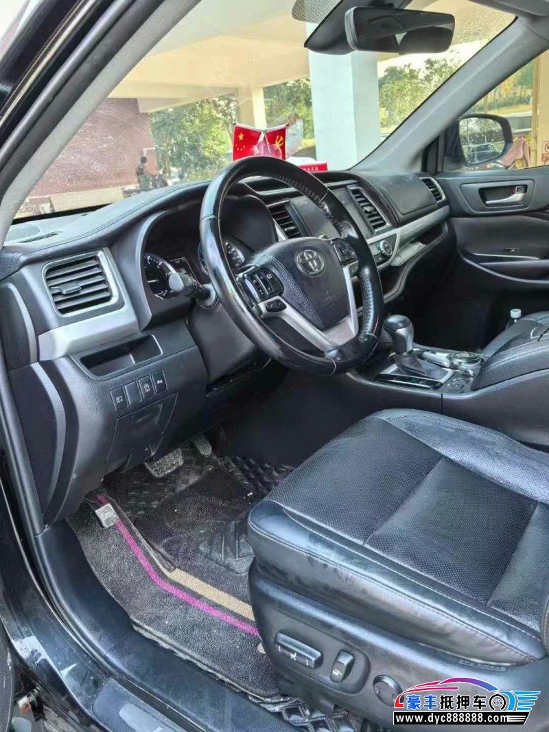 21年丰田汉兰达轿车抵押车出售