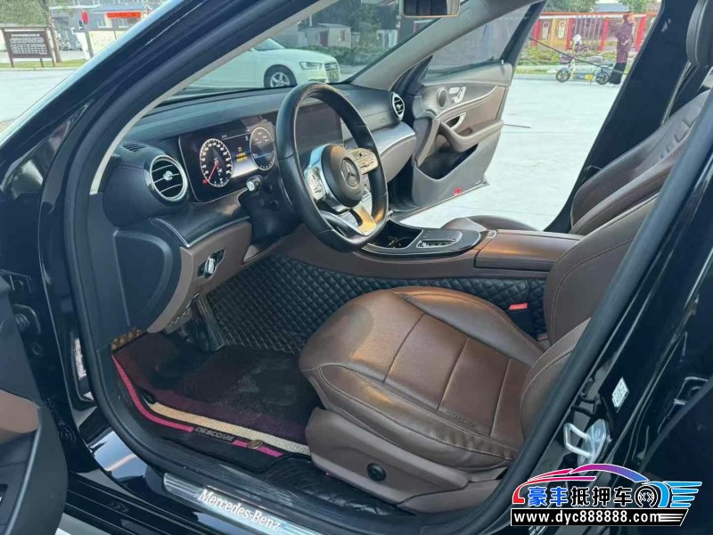 19年奔驰E轿车抵押车出售