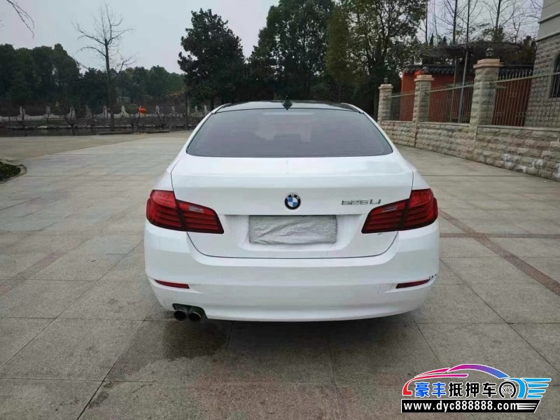 14年宝马5系轿车抵押车出售