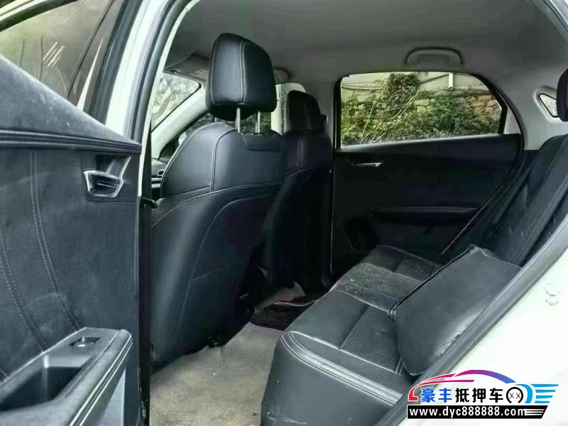 23年比亚迪E3轿车抵押车出售