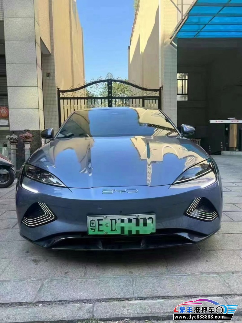 24年比亚迪海豹轿车抵押车出售