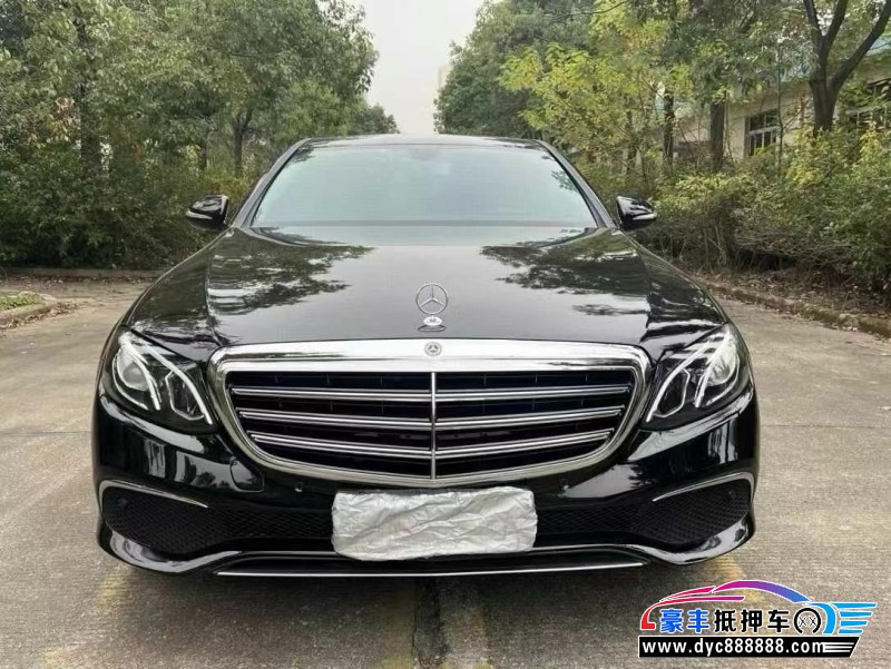 19年奔驰E轿车抵押车出售