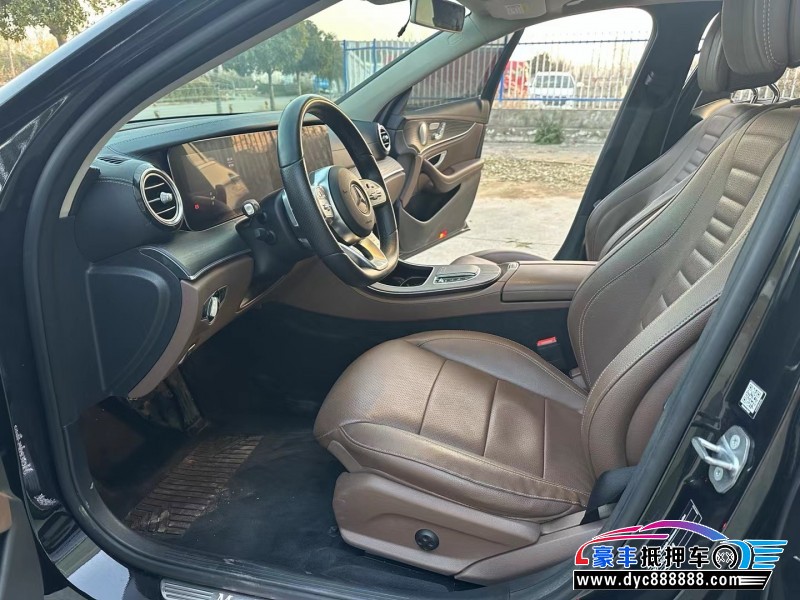 20年奔驰E轿车抵押车出售