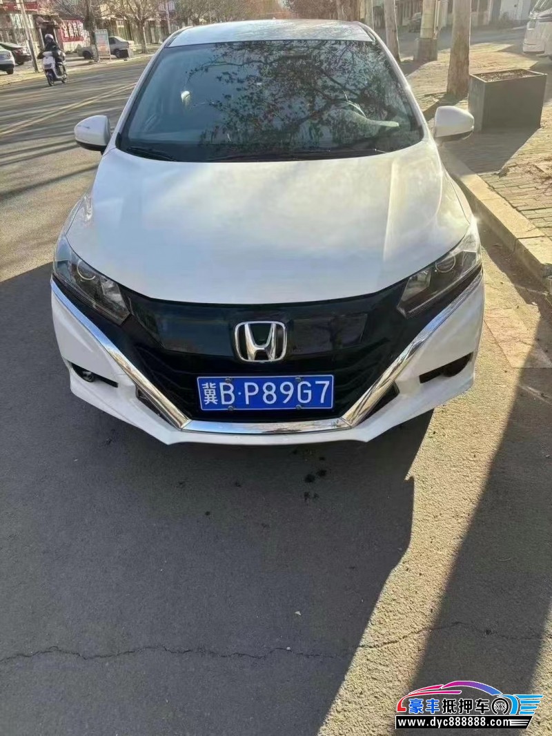 17年本田竞瑞轿车抵押车出售
