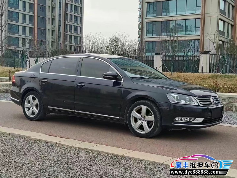 14年大众迈腾轿车抵押车出售