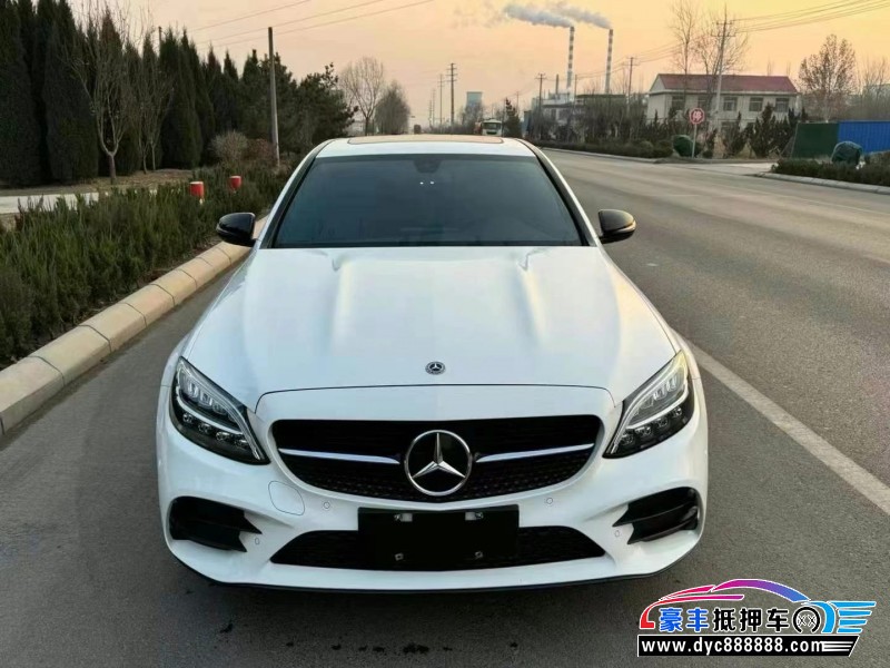21年奔驰C轿车抵押车出售