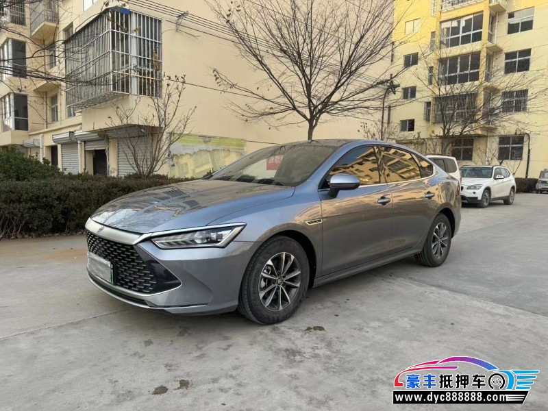 24年比亚迪秦轿车抵押车出售