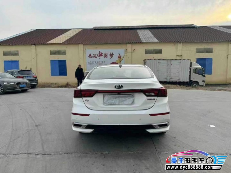 21年起亚K3轿车抵押车出售