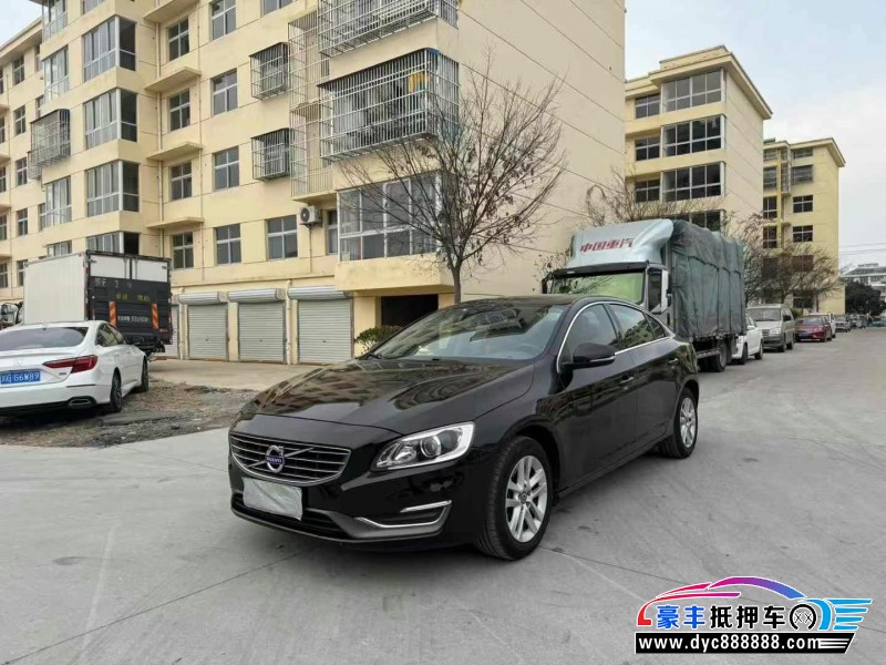 17年沃尔沃S60轿车抵押车出售