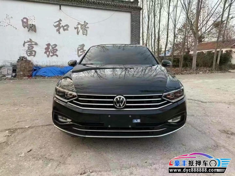 22年大众迈腾轿车抵押车出售