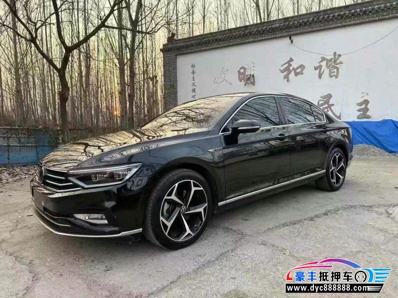 22年大众迈腾轿车抵押车出售