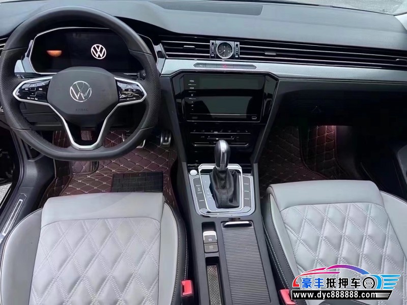 24年大众迈腾轿车抵押车出售