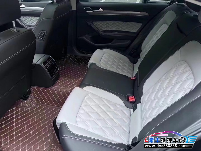 24年大众迈腾轿车抵押车出售